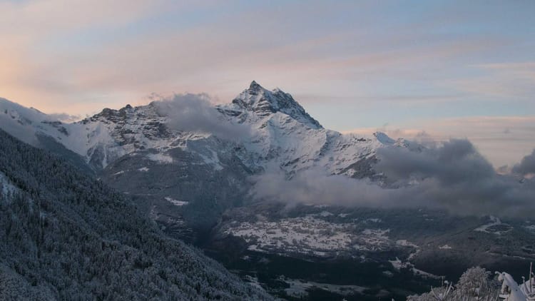 Type‑Safe Graph Traversal in TypeScript: Generic DFS & BFS You Can Trust