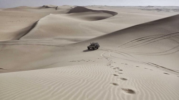 Type‑Safe Metaprogramming in TypeScript: Decorators, Reflect‑Metadata & Compile‑Time Guards for Rock‑Solid Libraries