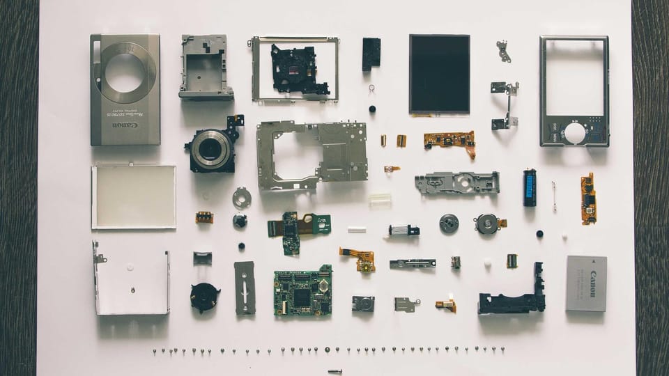 Type‑Safe Isomorphic Data Fetching with React Server Components and SWR in Next.js